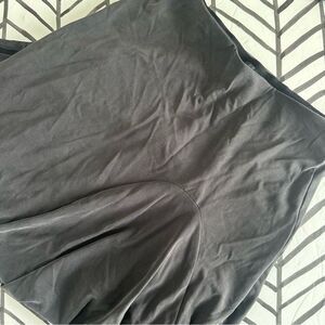 White House Black Market Size XXS Gray Asymmetrical Flowy Suede Feel Skirt